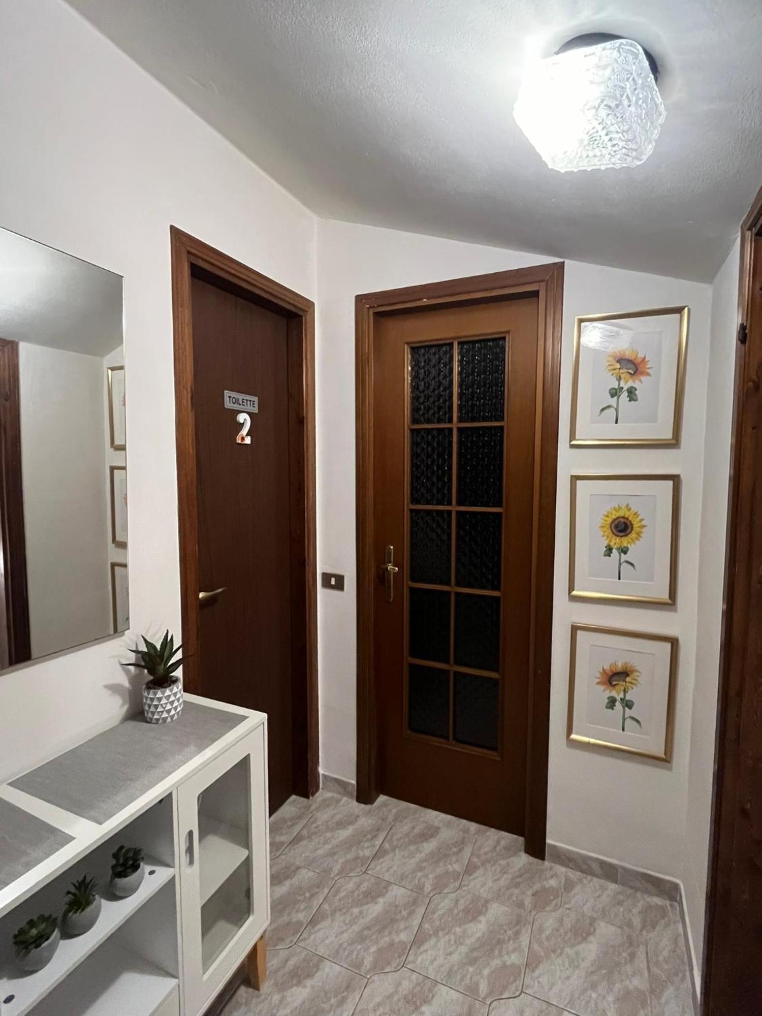 B&B Il Girasole Ortonovo Dış mekan fotoğraf