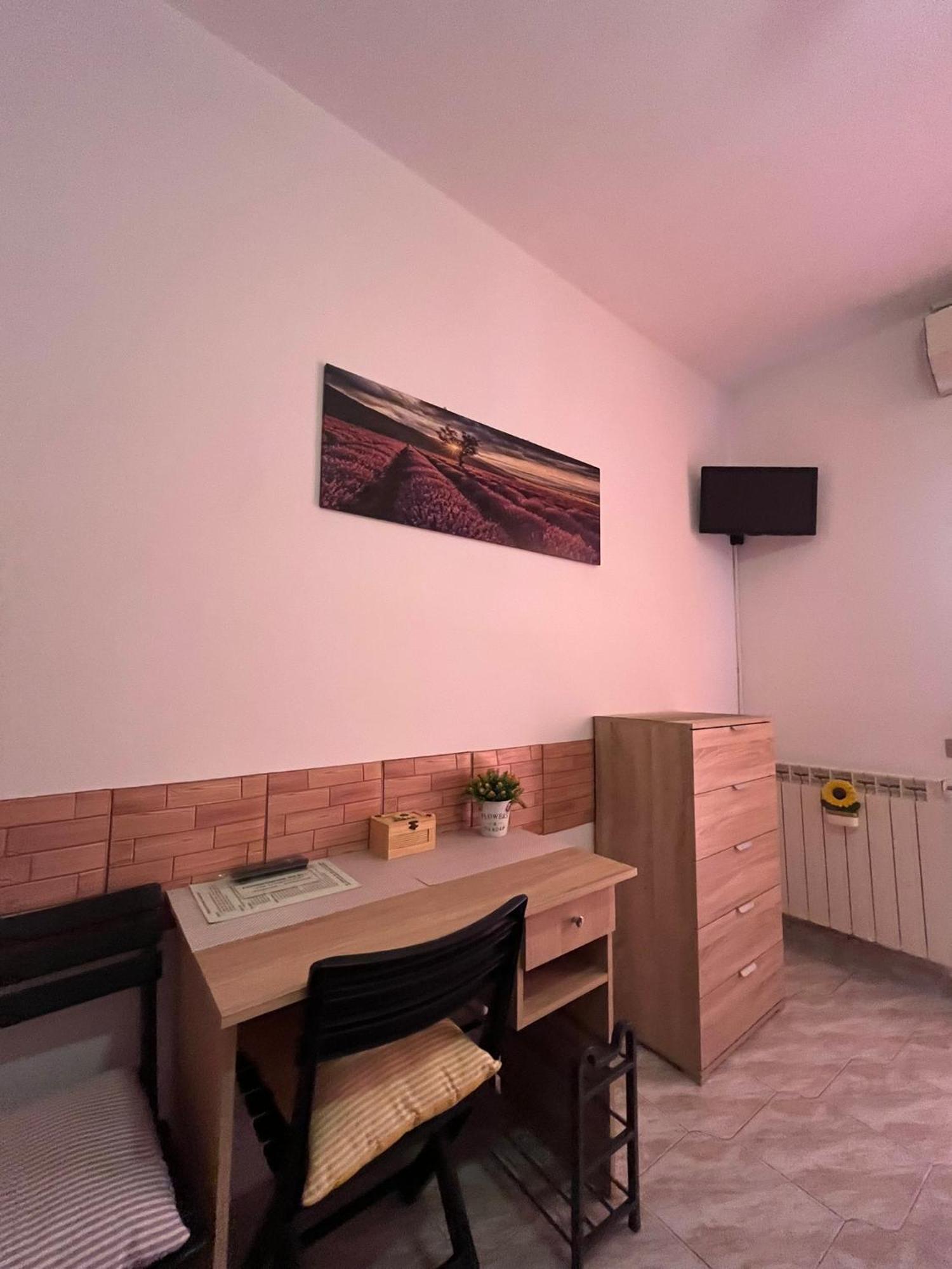 B&B Il Girasole Ortonovo Dış mekan fotoğraf